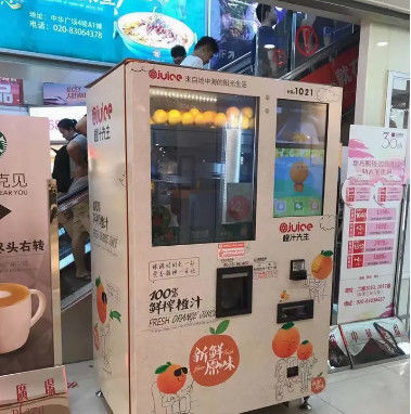 Récipient à pression de PLC de Juice Vending Machine 800W de fruit frais de Saimon pour l'aéroport