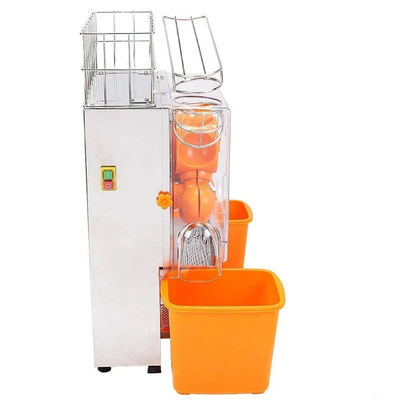 Machine serrée par presse-fruits orange frais pour le jus d'orange