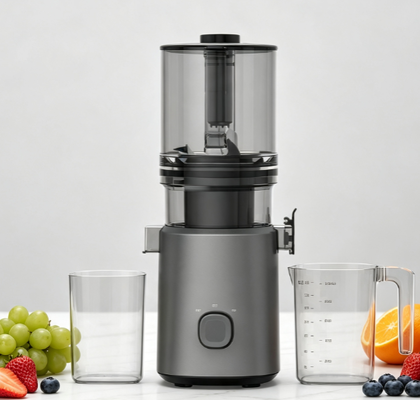Extracteur de jus lent et stable Smart HJ303 — Stable. C'est tout l'intérêt.